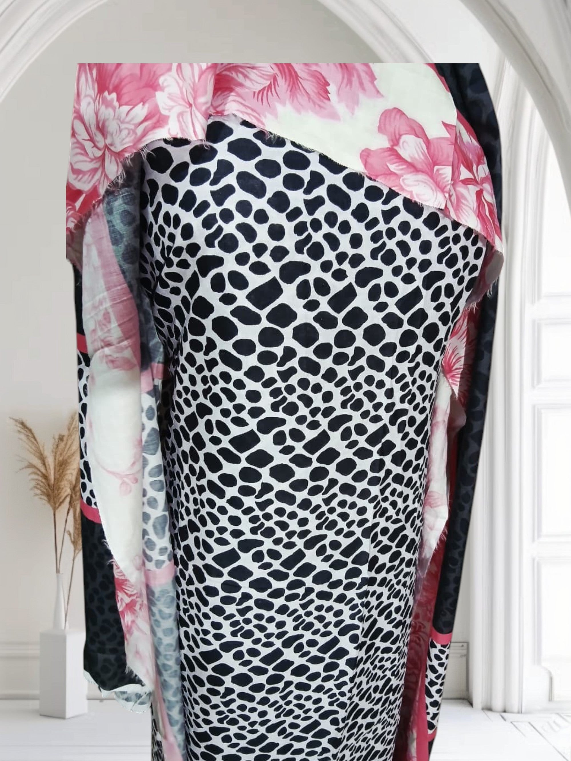 🌸 Carizma C-Print Lawn – 3 Piece all over printed Suit 🌸