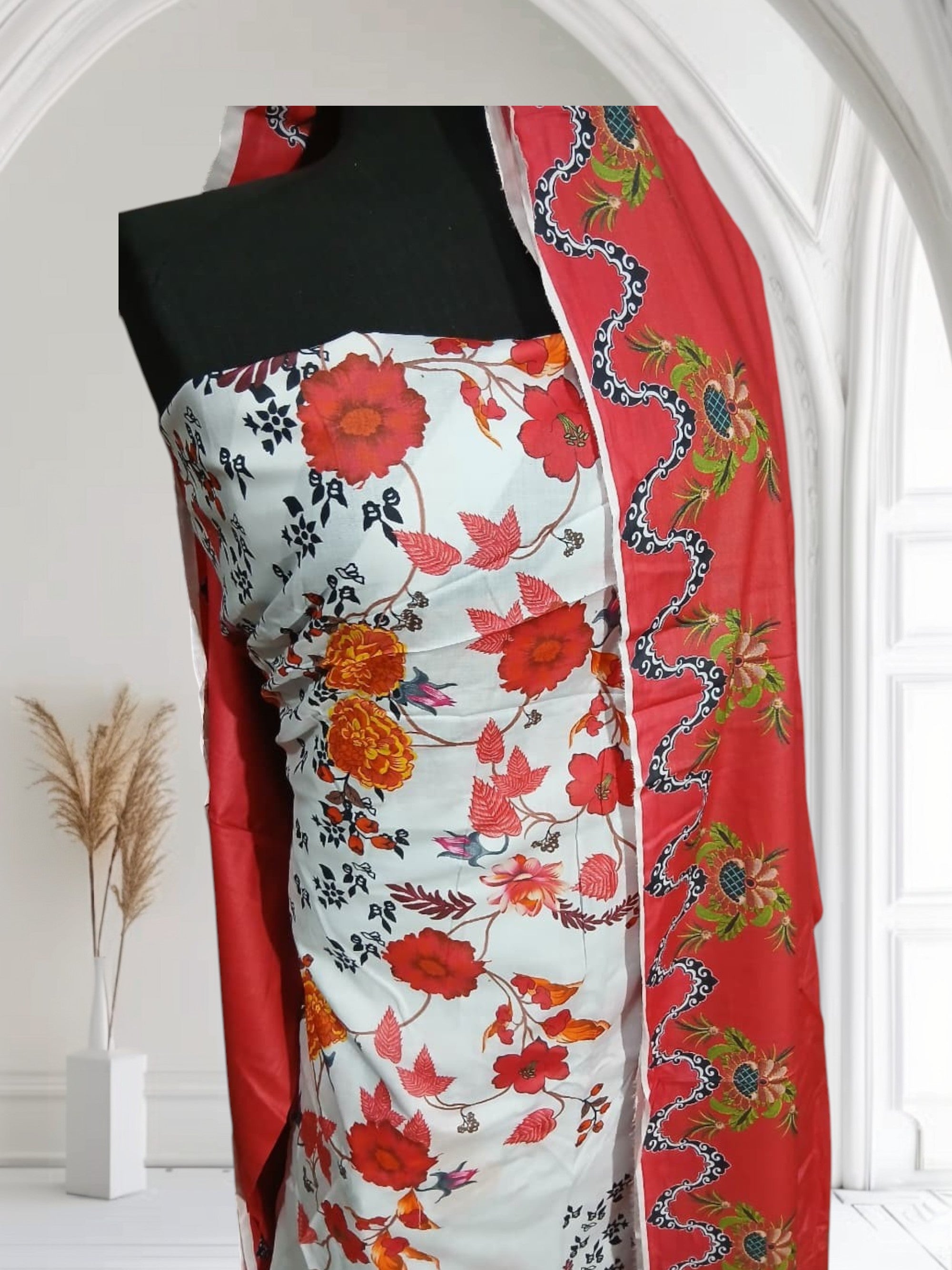 🌸 Carizma C-Print Lawn – 3 Piece Suit 🌸